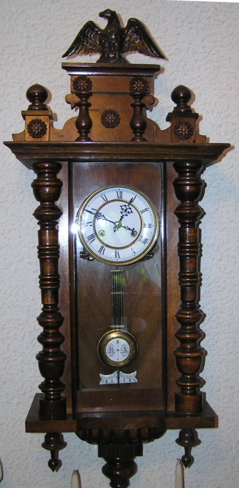 wanduhr.jpg