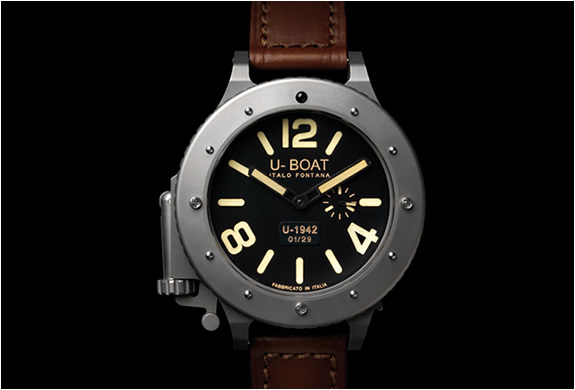 img_uboat_1942_watch_4.jpg